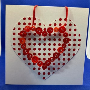 Tarjeta decorativa con forma de corazón hecha a mano. ¡Un regalo y una tarjeta en uno! Bodas, San Valentín, cumpleaños.
