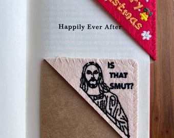 Stocking Stuffers Christmas Bookmark Set - Is That Smut Bookmark - Merry Christmas - Embroidered Felt Triangle Page Stitched Corner Bookmark