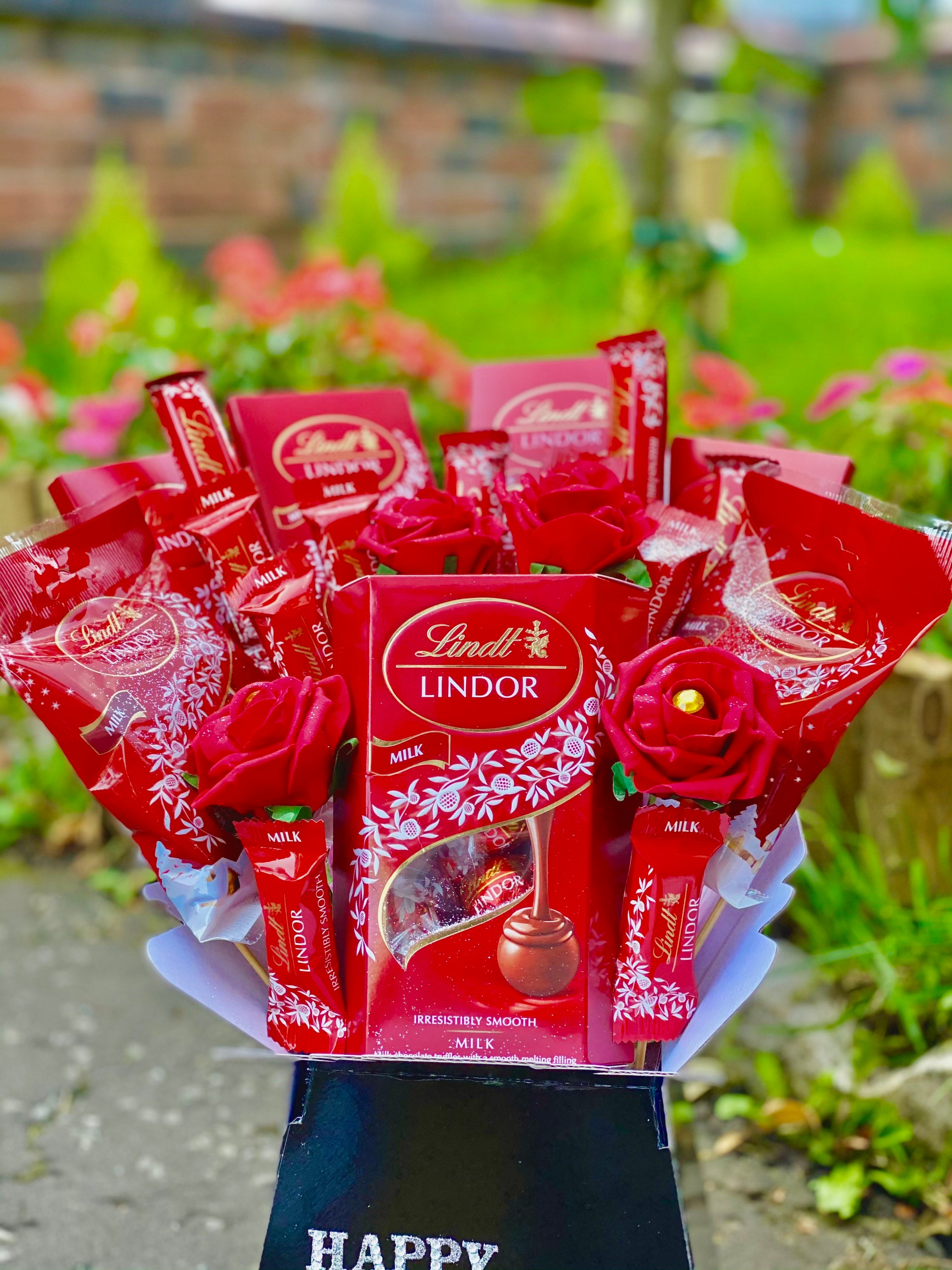 Luxury Lindt Lindor Chocolate Bouquet Gift Hamper Christmas Etsy