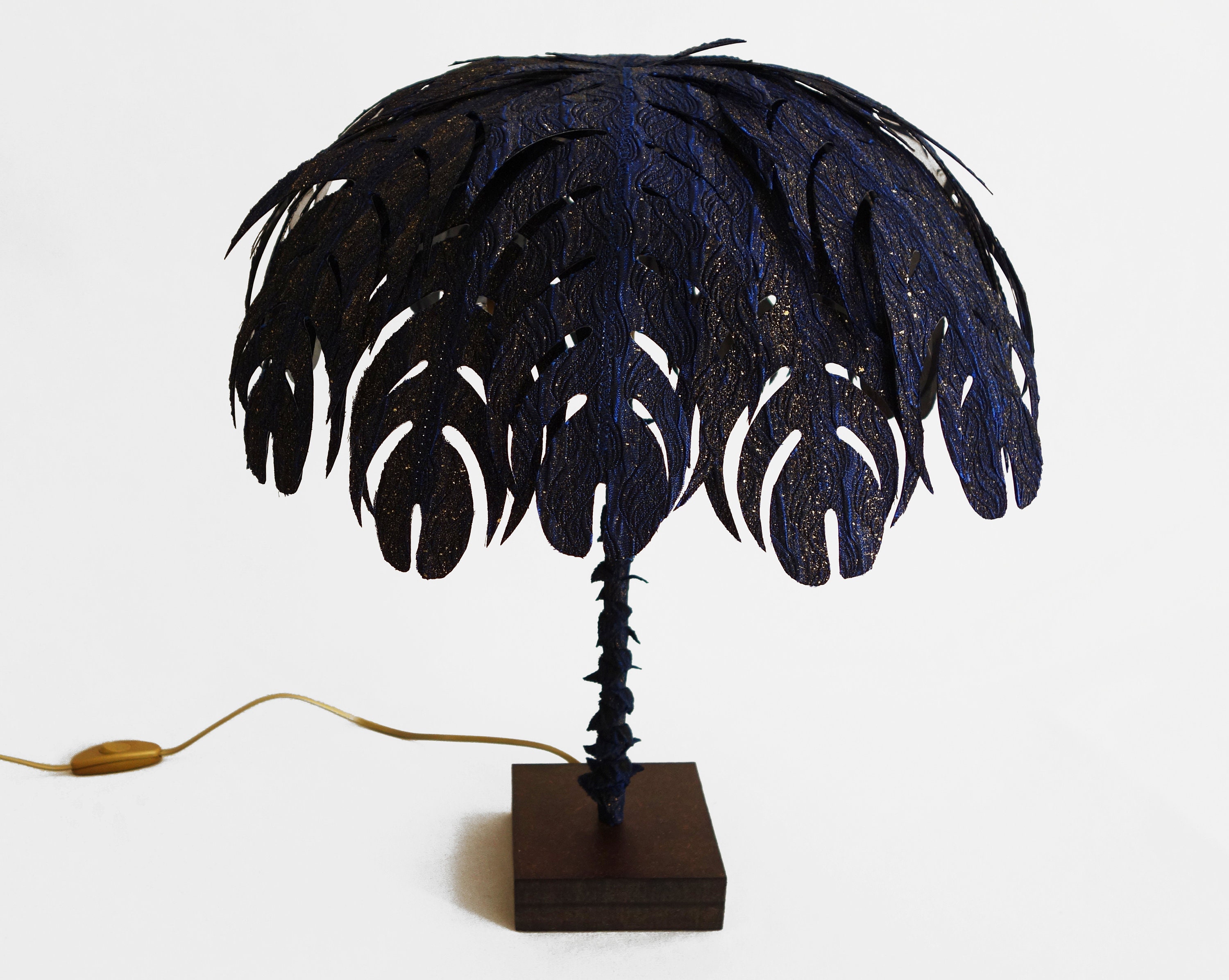 Lampe Palmier Vence Iii de Style Hollywood Regency, Une Série Artisanale Limitée, Numérotée et Signé