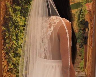 Eleganter Brautschleier mit zarter Bohospitze, hochwertiger Spitze am Rand, auf Kamm, Hochzeit, Braut, wedding, vail, bridal, boho, Softtüll