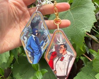 Medic and Spy TF2 Dried Flower Charm