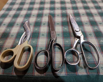 A Variety of Vintage Scissors, Retro Scissors, Collectable Scissors, Kitchen Scissors, Material Scissors, Old Scissors