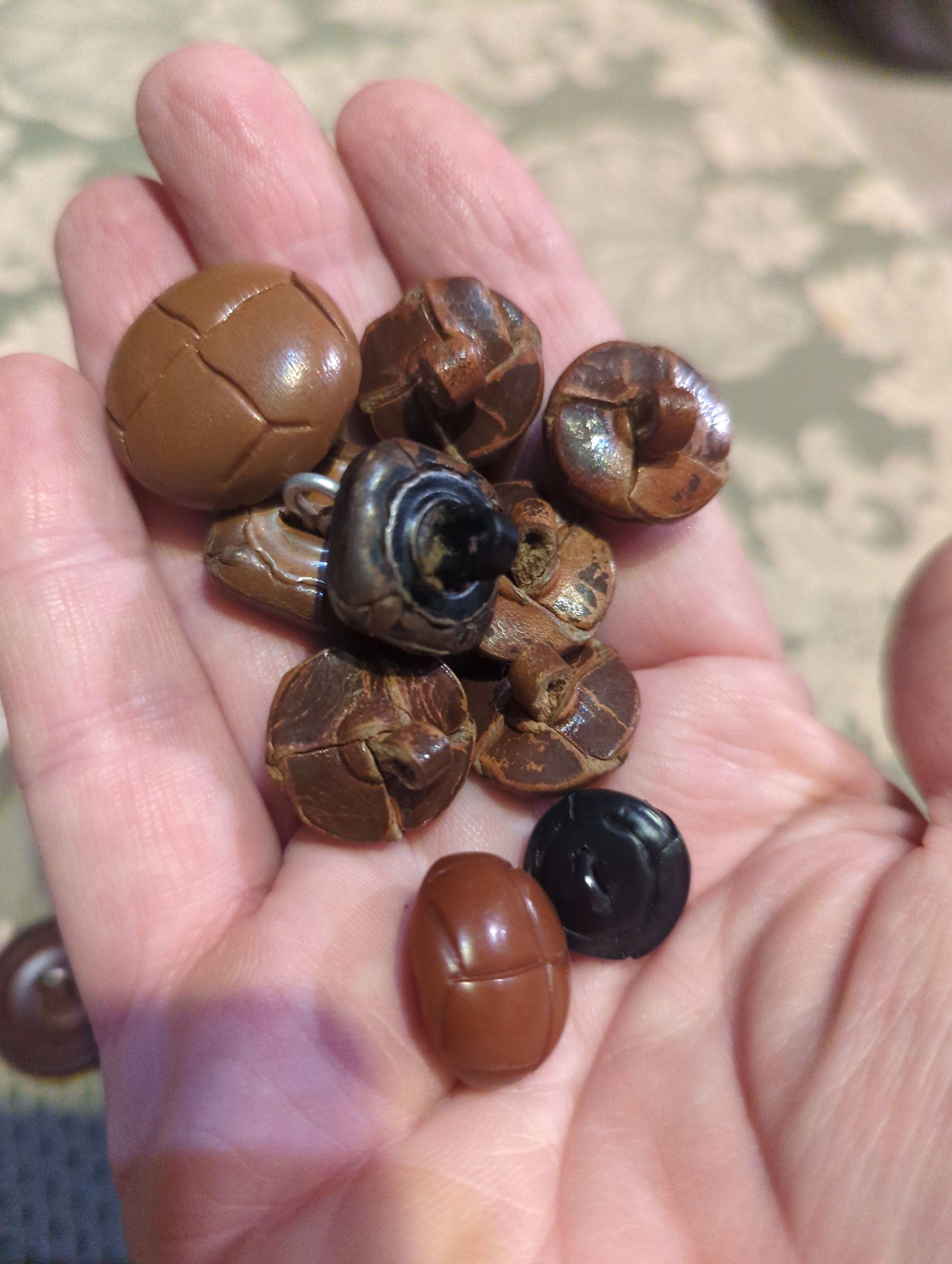 Selection of Vintage Duffle Buttons - Etsy