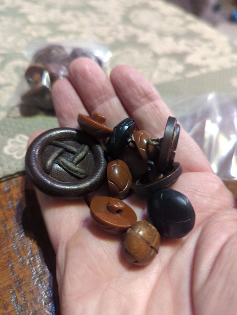 Selection of Vintage Duffle Buttons - Etsy
