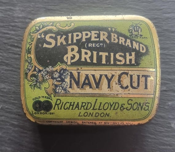 Super Rare Richard Lloyd & Son Skipper Brand British Navy Cut Tobacco 1oz  Tin