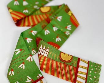 Green Floral Skinny Scarf: Spring Snowdrop Wearable Art