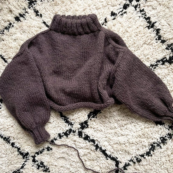 Knitting Pattern: Seamless Mock Neck Sweater, Boxy Cropped Fit