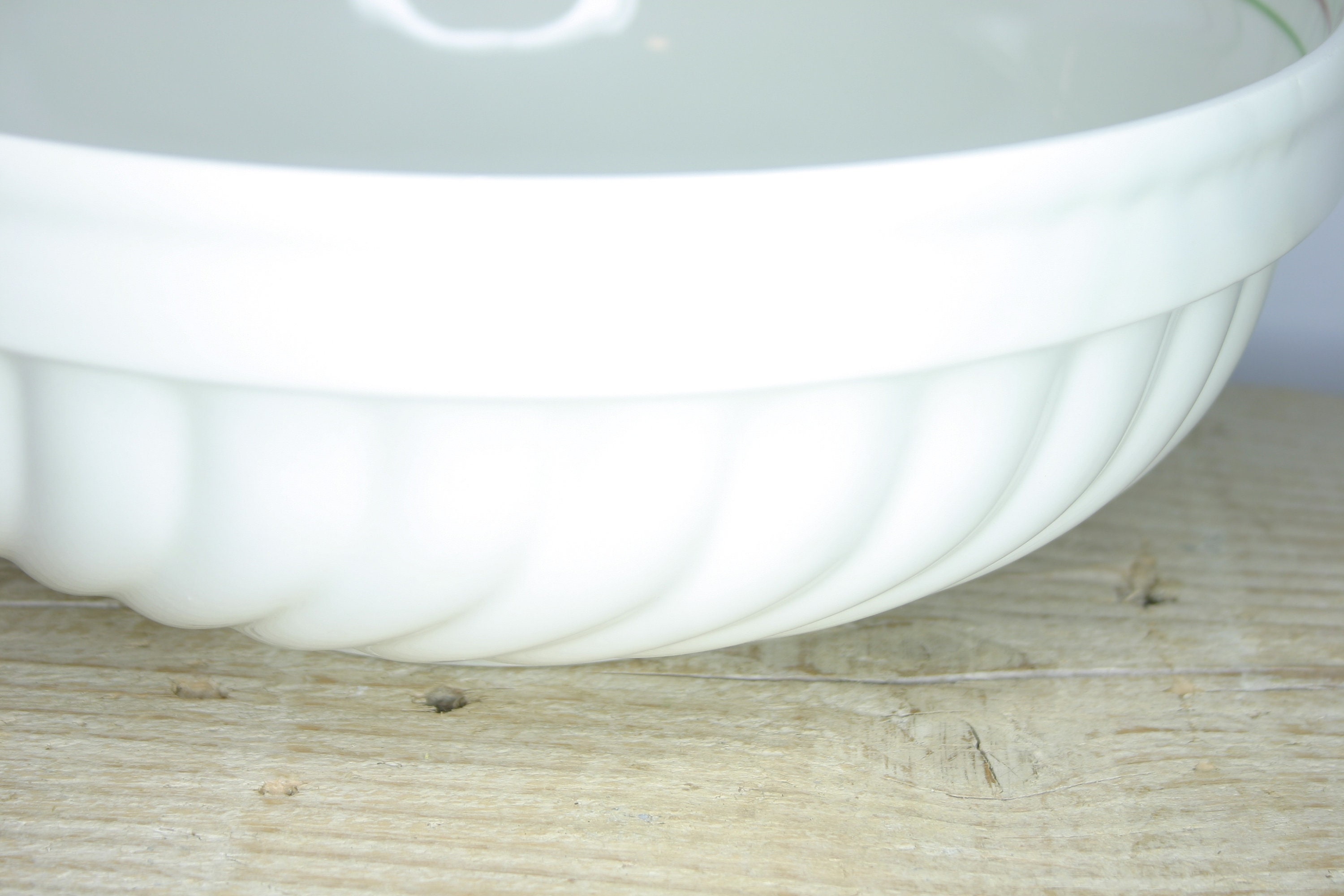 Vintage white glaze ceramic / Salad serving Bowl / Shabby Etsy