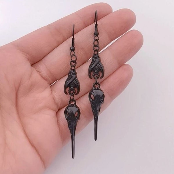 Bat raven skull drop earrings • Dangle earrings • Black earrings • Dark Goth earrings