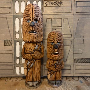 Un Chewbacca intagliato a mano tratto dai film di Star Wars.