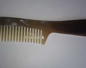 Horn Comb with Handle