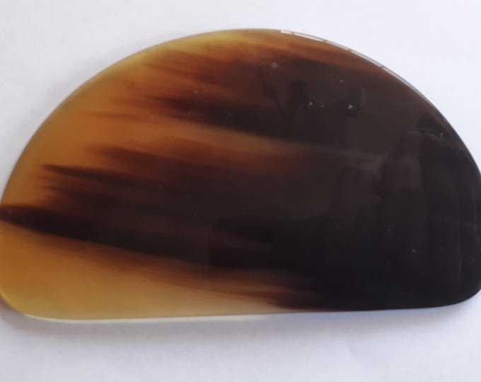 Handcrafted Half-Moon Horn made of Natural Horn