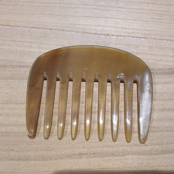 AFRO horn comb