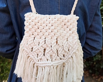 Mochila de macramé, bolso estilo cubo con flecos estilo bohemio