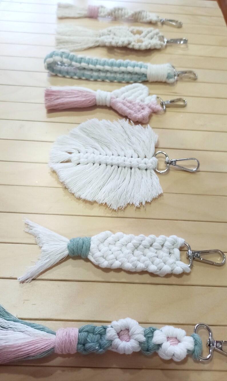 leaf-mermaid-tail-keyholder