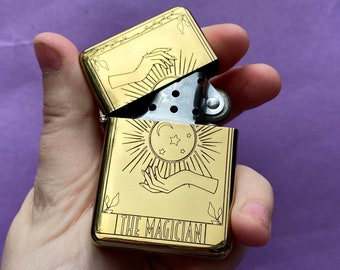 The Magician tarot card engraved lighter, engraved lighter, tarot card engraving, cool lighter, gold tarot card, tarot card lighter, lighter