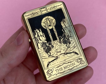 The Moon tarot card engraved lighter, engraved lighter, tarot card engraving, cool lighter, gold tarot card, tarot card lighter, lighter