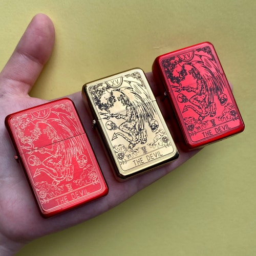 The Devil tarot card engraved lighter, engraved lighter, tarot card engraving, cool lighter, gold tarot card, tarot card lighter, lighter