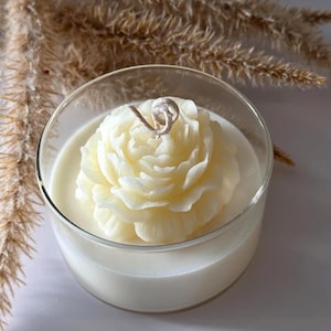 Elegant Floral Candle, Peony Candle Gift, Gift for mom, luxury candle, Gift for Gardener, Gift for her, aesthetic candle, floral home decor