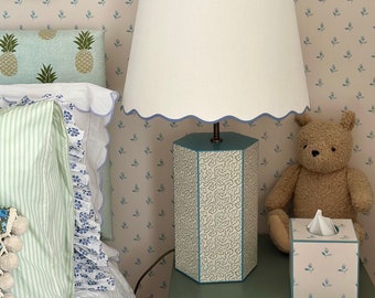 Draadloze lamp Geschulpte lampenkap Chelsea Textiles Linnen Tafellamp Oplaadbare lamp