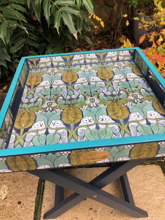 Tray Table. Butlers Tray. William Morris White Wood Folding Tray on Legs,  Side Table, Large Wooden Tray, Decoupage, Tray With Handle 