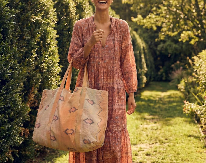 Vintage Kantha Tote Bag | Recycled Sari Quilted Artisan Bag
