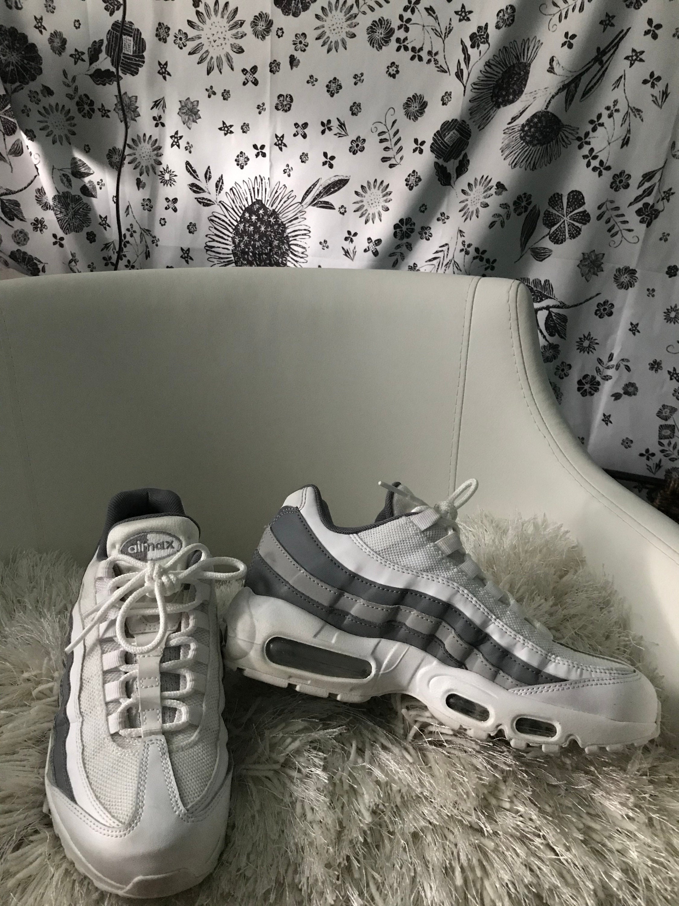 95s gray