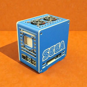 Raspberry Piデスクトップケース。SEGAテーマ