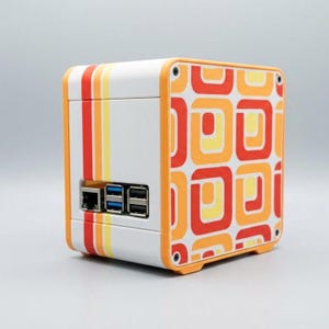 Retro-Gehäuse im 70er-Jahre-Science-Fiction-Stil für Raspberry Pi