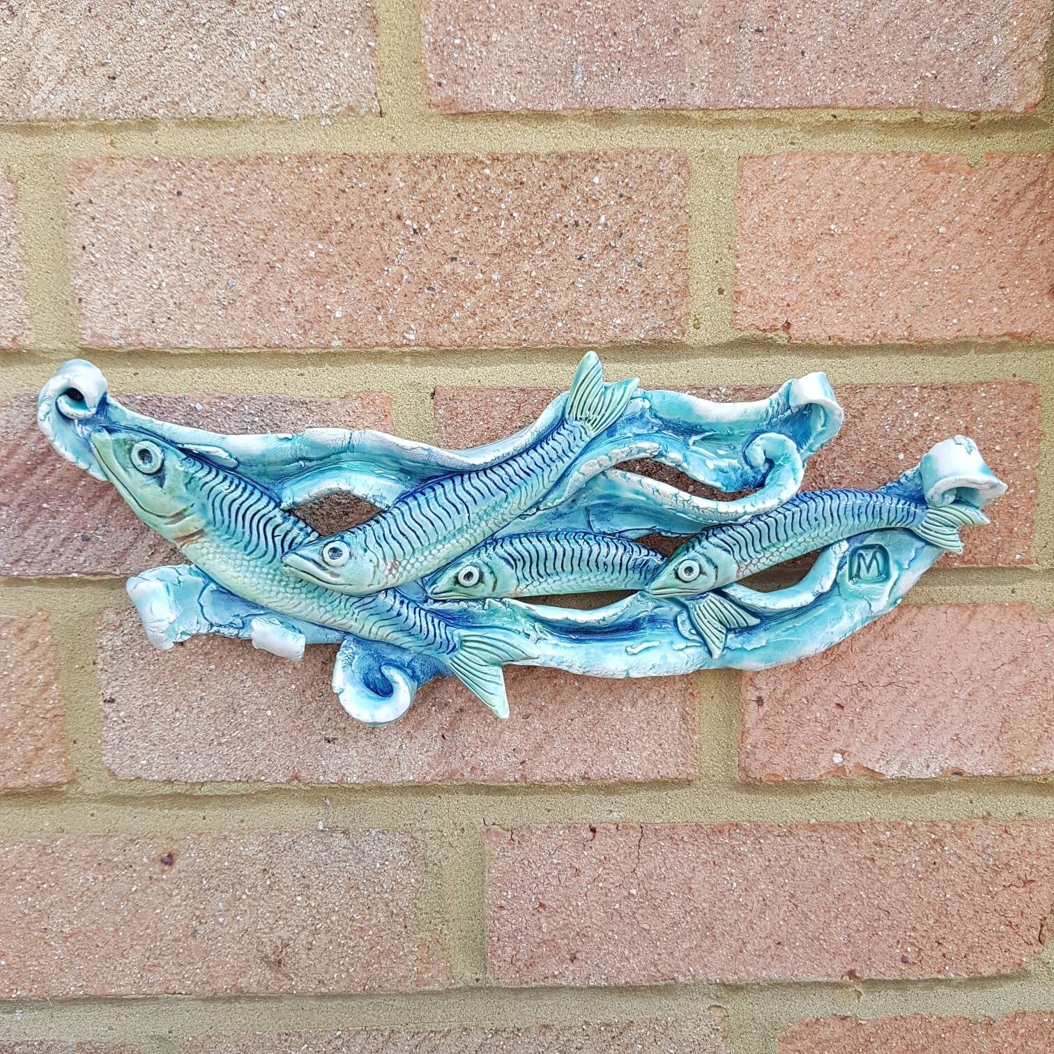 Cardumen de pescado cerámico hecho a mano en el océano. | Etsy