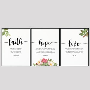 Faith Hope Love, Bijbel Vers Wall Art Set van 3 Prenten, Schrift Quote Afdrukbare Muur Kunst, Woonkamer Christelijke Wall Art Decor Gift Set