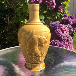 Vintage 1970s Mustard Colored Vintage Hand Carved Pottery Vase w/Tiger Figure - Floral Vase -  Home Accent Vase