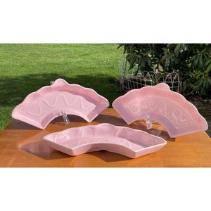 Lovely Set Of Three Rectangle Ruffled Edge Pink Sectioned Replacement Ceramic Serving Trays California USA 485 Pottery Vintage 1960s