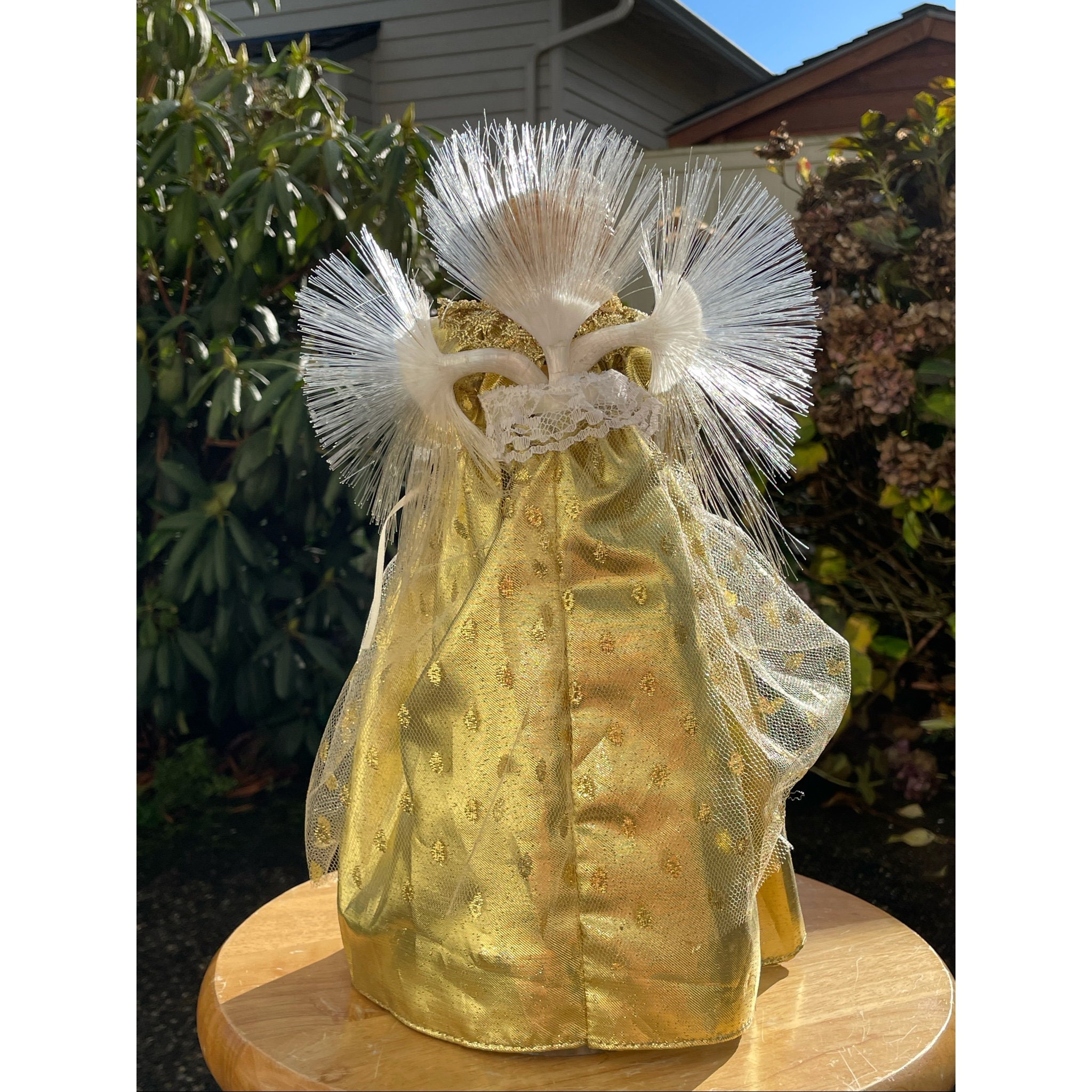 置物 angel Mid Century Gold Angel Kneeling Angel Large Christmas Angel