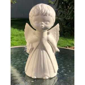 Off White Vintage Angel Figurine Spiritual Holy Statue 7&quot; Tall