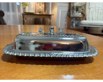 Vintage 1970s Covered Butter Dish & Glass Liner Silverplate Hollowware by Irvinware w/Spreader Handle Sold without Spreader Made In USA