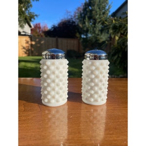 Vintage Pair of Fenton White Milk Glass Hobnail Salt & Pepper Shaker Set Metal Screw Lid Bottom Marked USA Made