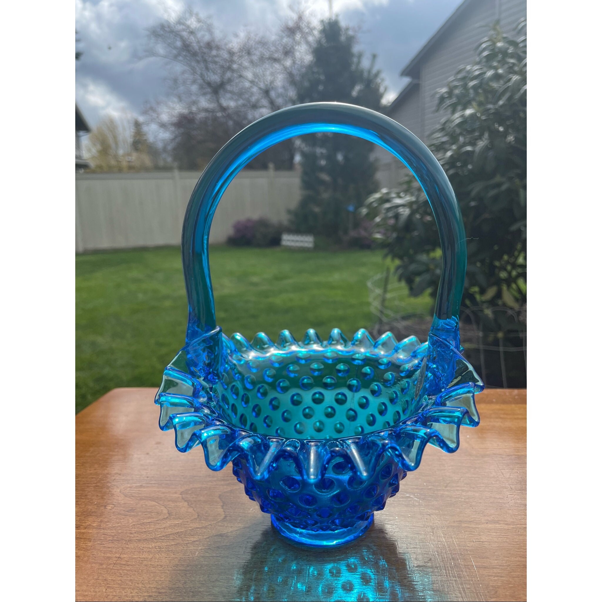 フェントン　アメリカ　ビンテージ　バスケット　ホブネイル Vintage FENTON Art Glass Colonial Blue Hobnail Ruffled Edge