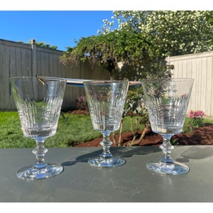 Vintage Discontinued 1818 Crystal Glass Collection Jamestown Water Goblets (Set of 3) 8 oz. by Libbey Bottom Makers Mark Crafted In USA