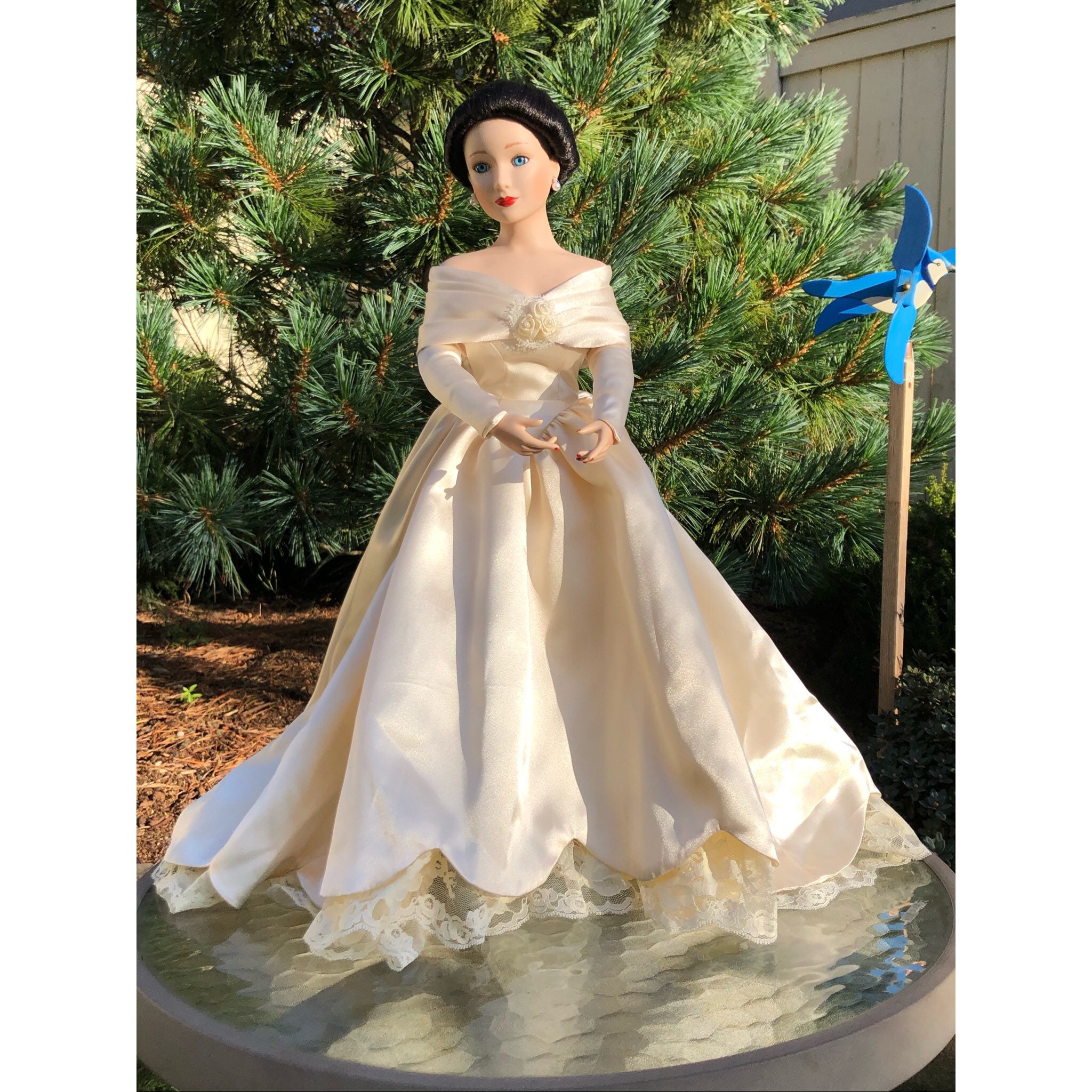 Ashton Drakes Bride Dolls