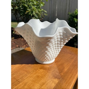 Vintage Fenton White Hobnail Milk Glass Waved Rim Flared Shallow Handkerchief Swung Art Glass Vase