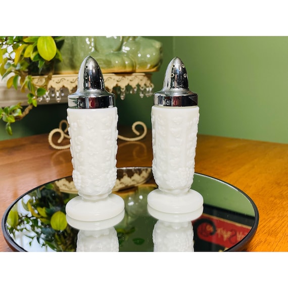 Vintage Westmoreland Paneled Grape White Milk Glass Salt Pepper