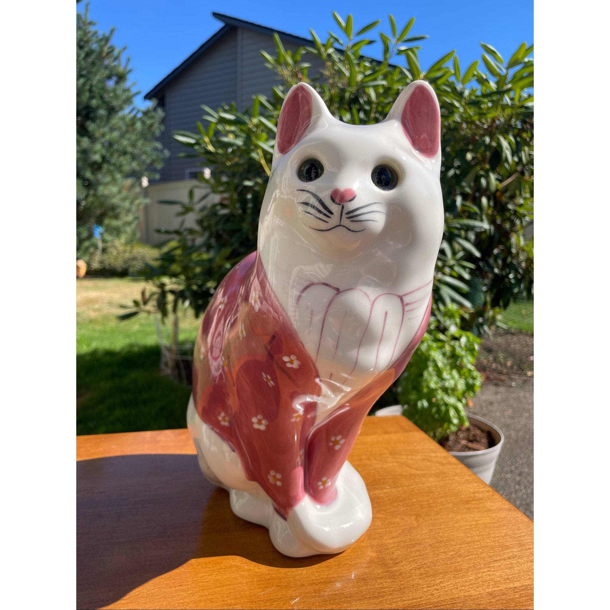 VINTAGE TOY ARCHIVE — SUN: 1960s Smiling PINK KITTEN Rubber