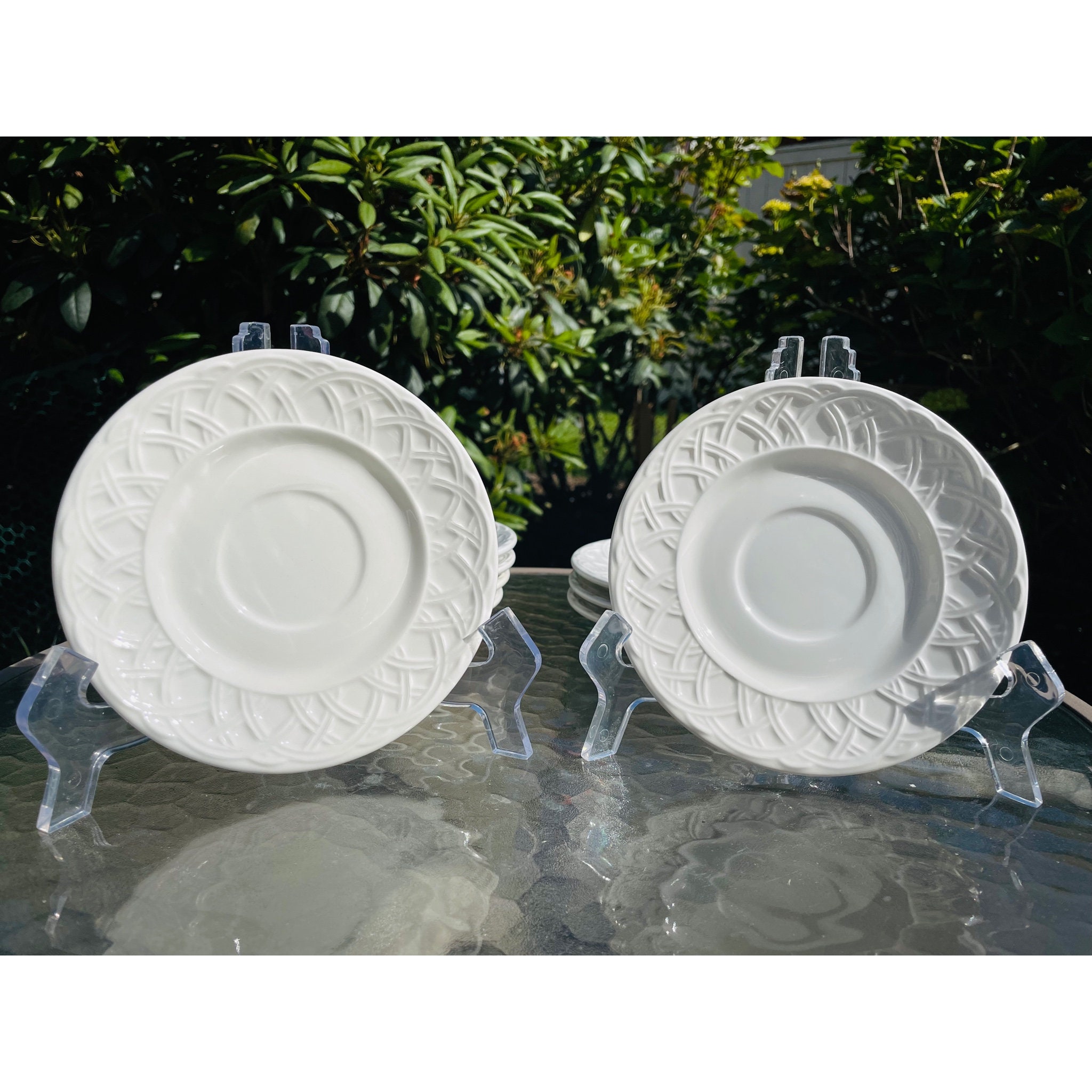 Ensemble De 8 Assiettes Céramique Composées De 3 Grandes Assiettes Plates 38012