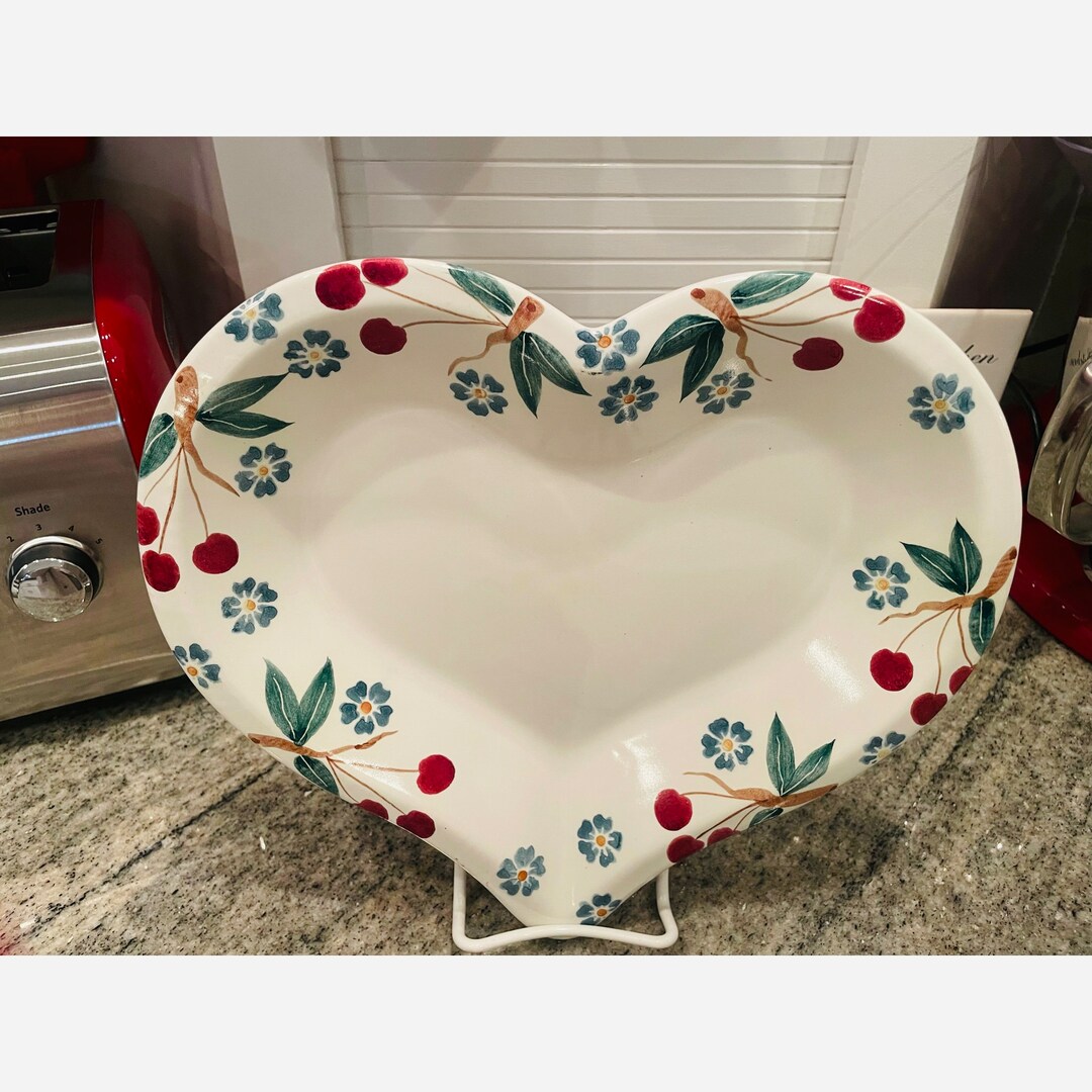 Vintage 1980s USA Pottery Chaparral Heart Shaped Glazed Stoneware