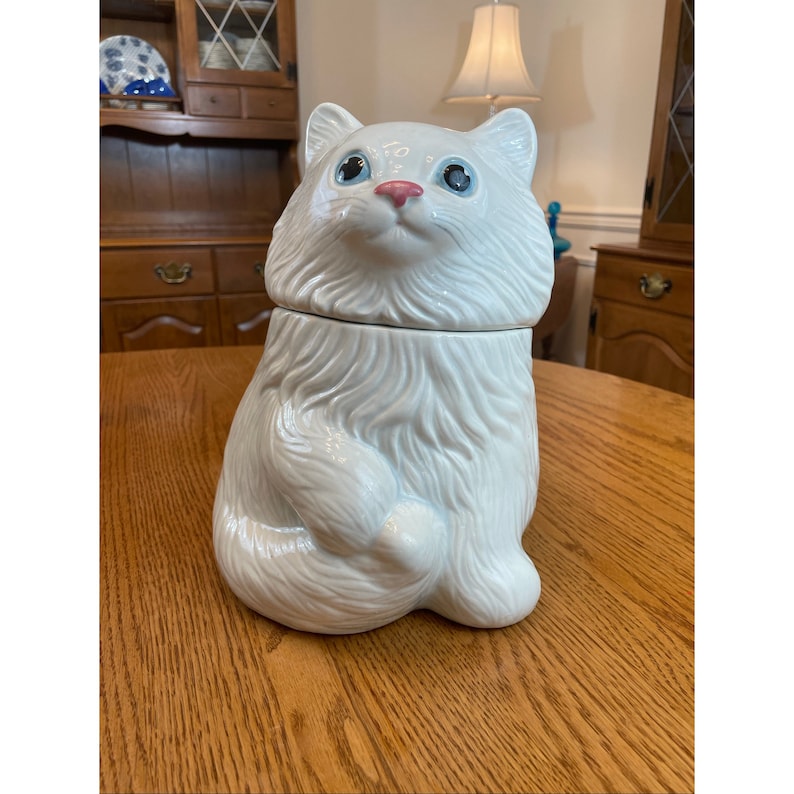 Mid Century 1960s Ceramic MDM White Cat Blue Eyes shops Lidded Cookie Jar by Metlox California USA