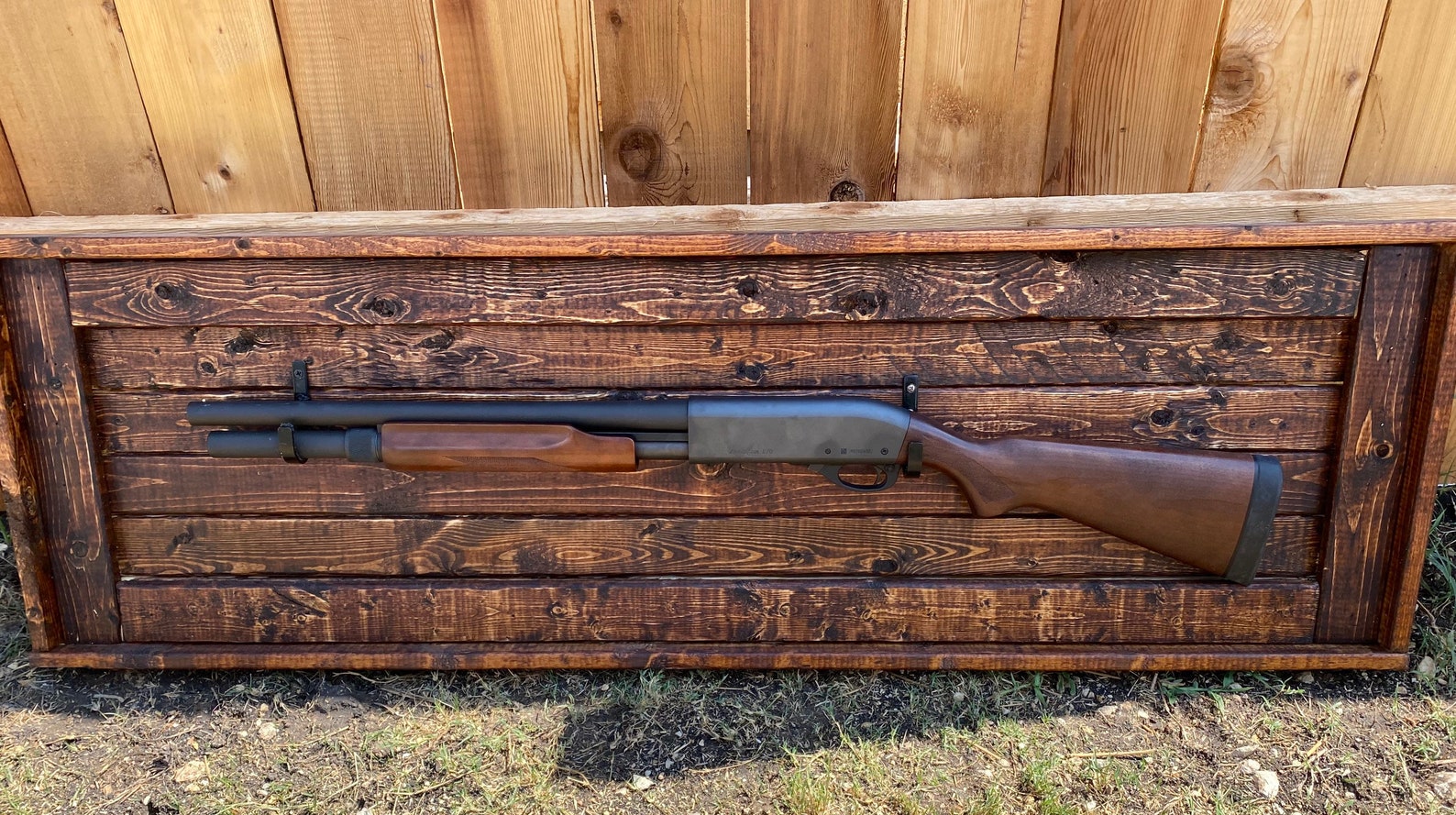 Rustic Gun Rack Quick Rack Gun Display Mancave Decor Etsy