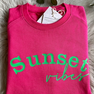 Damen Sweatshirt Sunset vibes Wunschaufdruck Bild 1