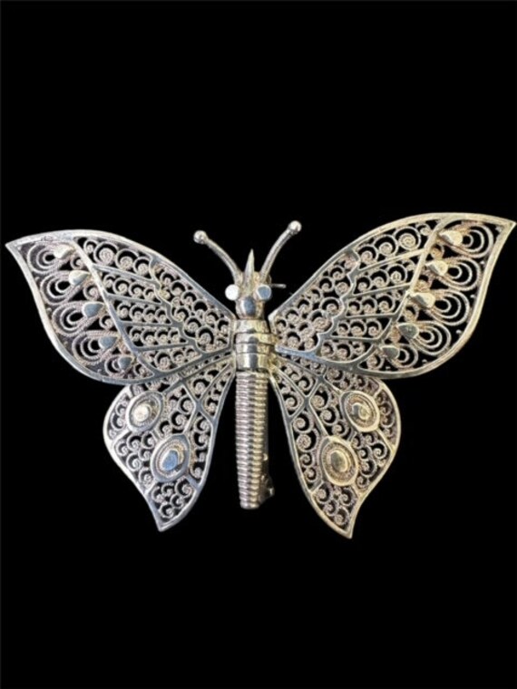 Sterling, German made, moveable wings, butterly br